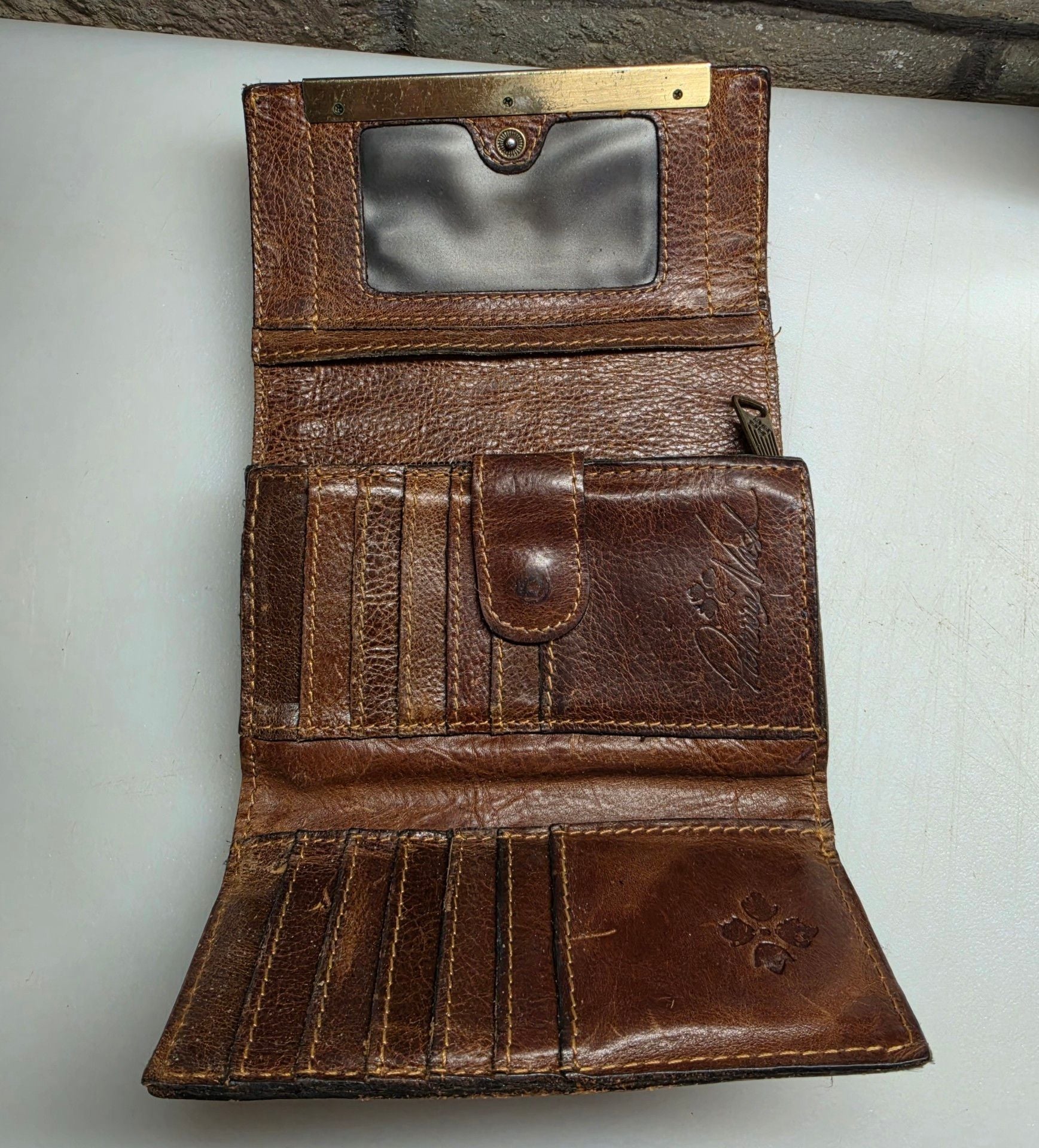 Patricia Nash Distressed Brown Leather Wallet Metal Bar Logo 3