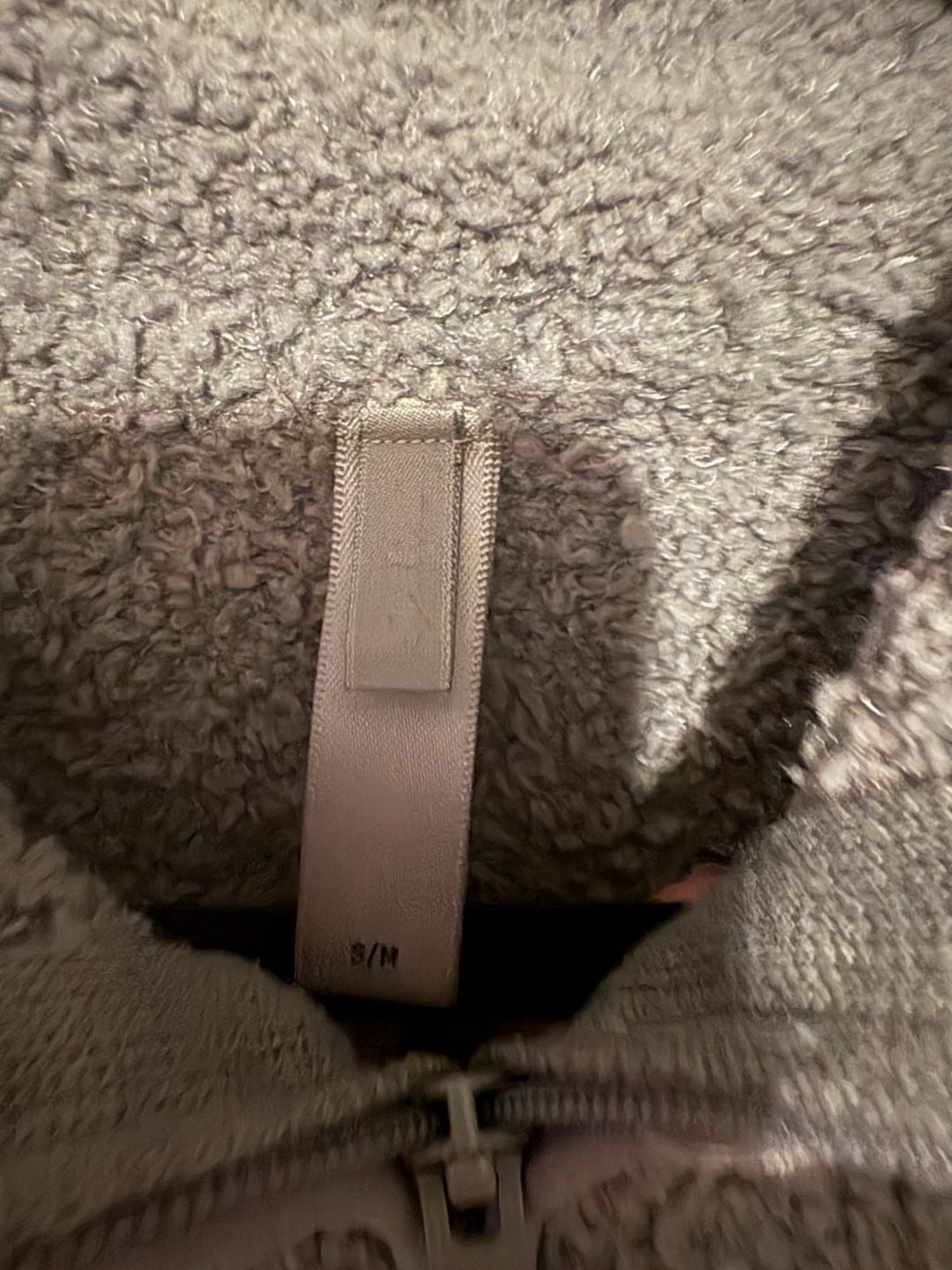 SKIMS Cozy Knit Half Zip Cropped Pullover Size S/M Gray Teddy 3