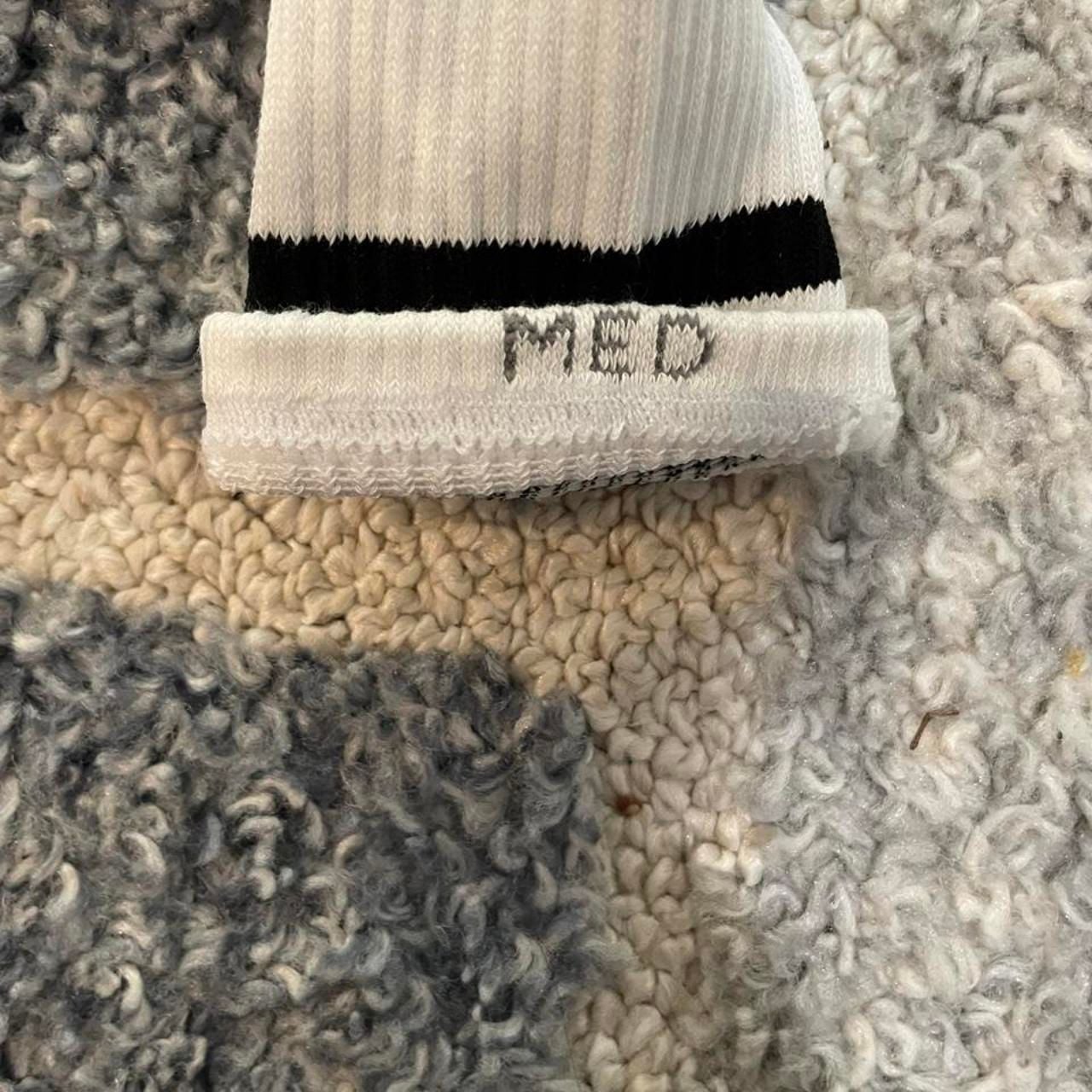 Lululemon Daily Essential Crew Socks Size M White Black Stripe 4