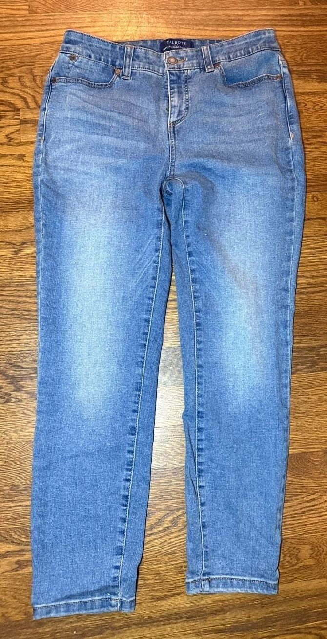 Talbots Size 4 Jeans 2