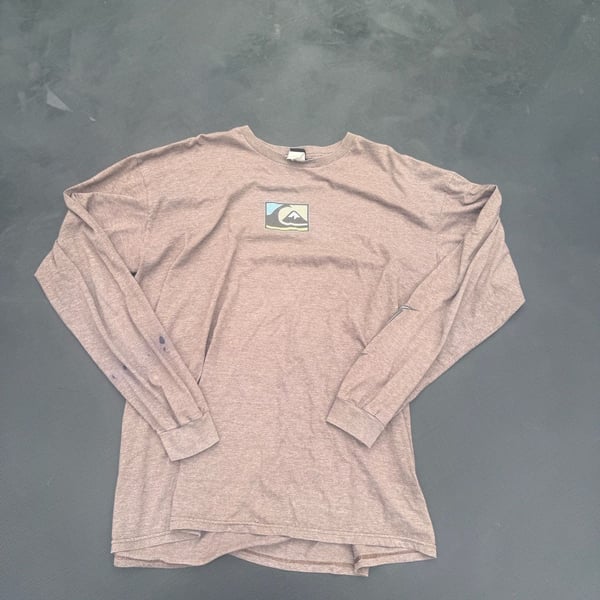 Quiksilver Long Sleeve T-Shirt Size XL Brown Graphic Logo