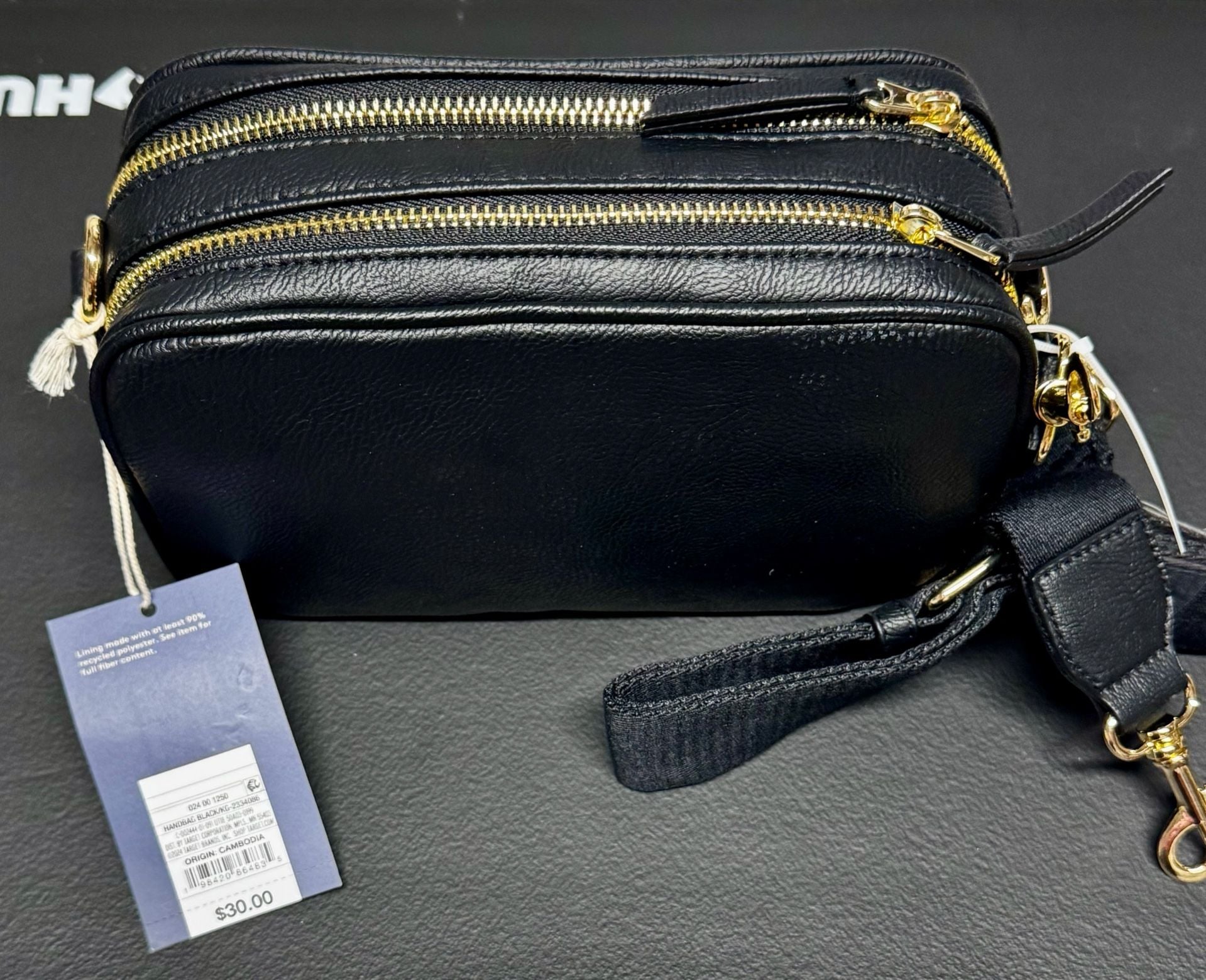 B15 Universal Thread Black Camera Crossbody Bag Double Zip NWT 2