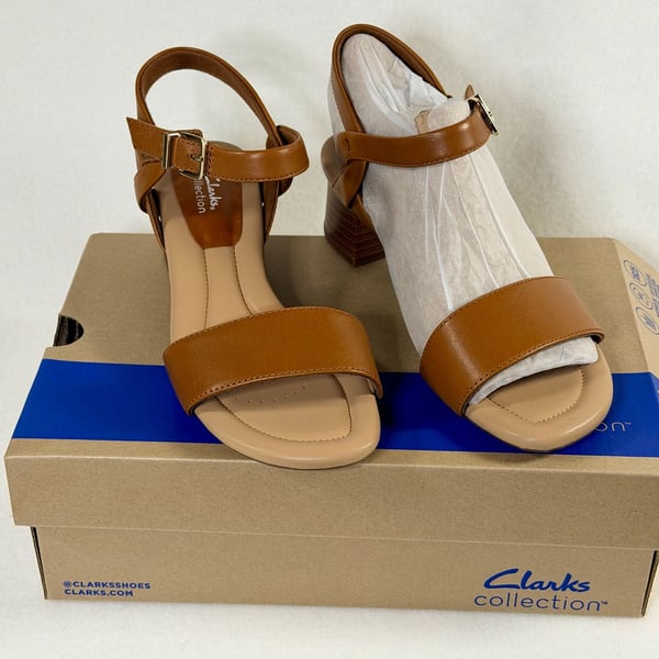 Clarks Desirae Rowan Leather Block Heel Sandal, Camel, Women’s 8W