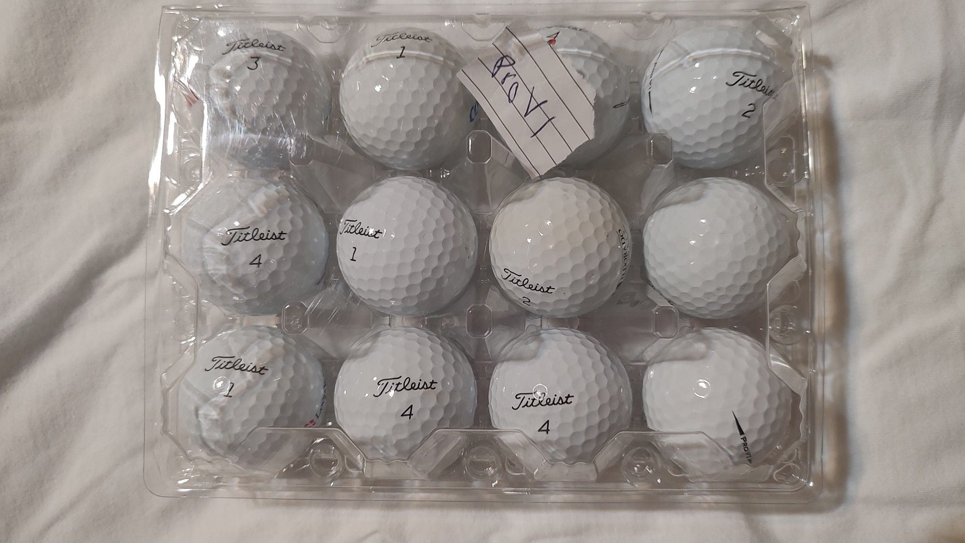 Titleist Pro V1 Golf Balls 12 Pack White Used 1