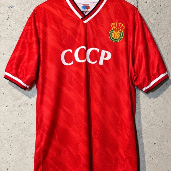 Volga USSR CCCP Soviet Union Soccer Jersey Size M Red Vintage Football