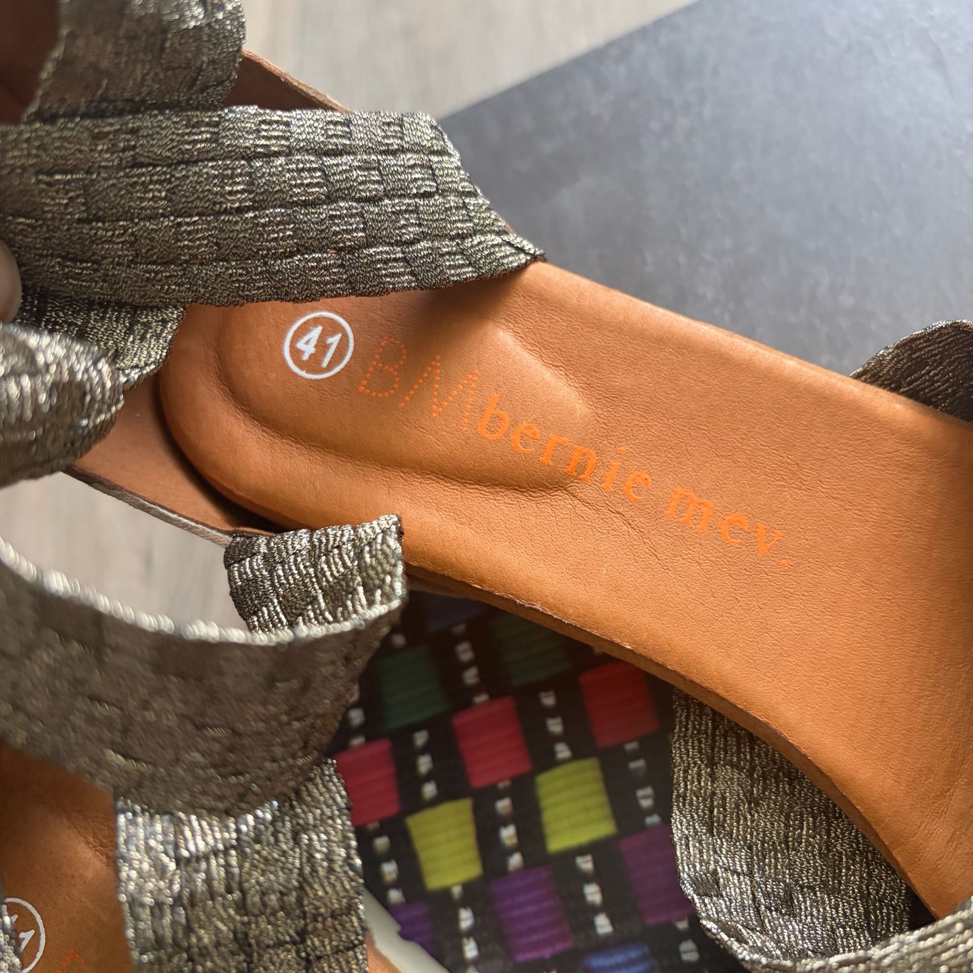 Bernie Mev Honesty Wedge Sandal Size 41 Bronze Metallic 3