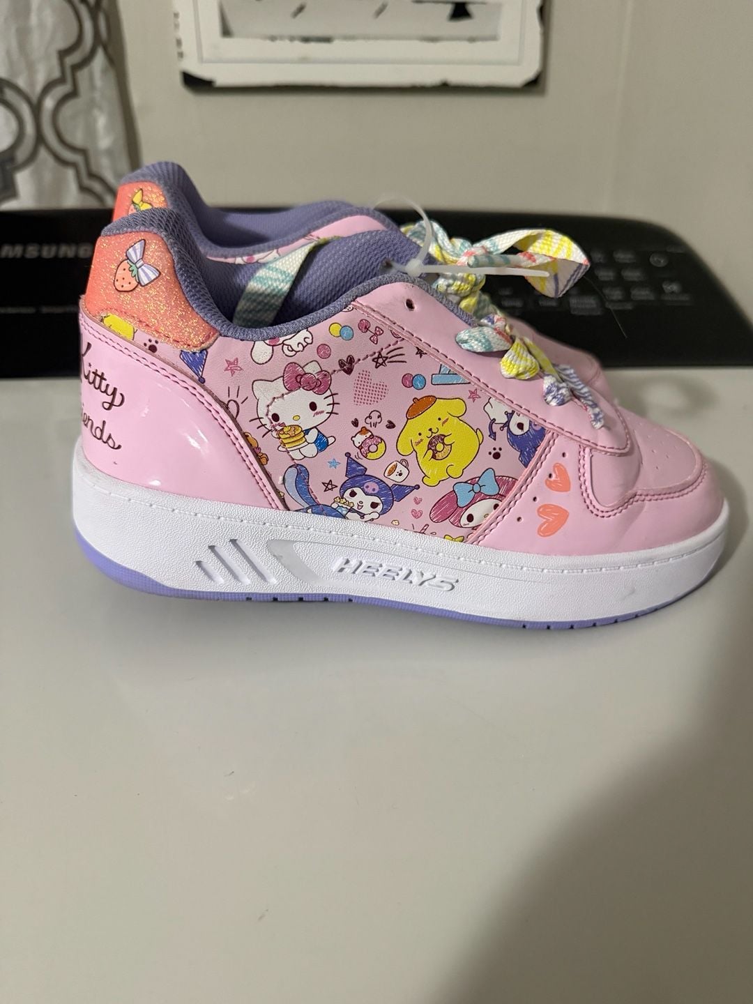 Heelys Hello Kitty And Friends Kama Size Yth 4 2