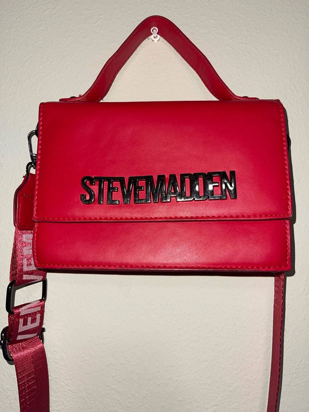 Steve Madden Red Crossbody Bag with Logo Strap 2