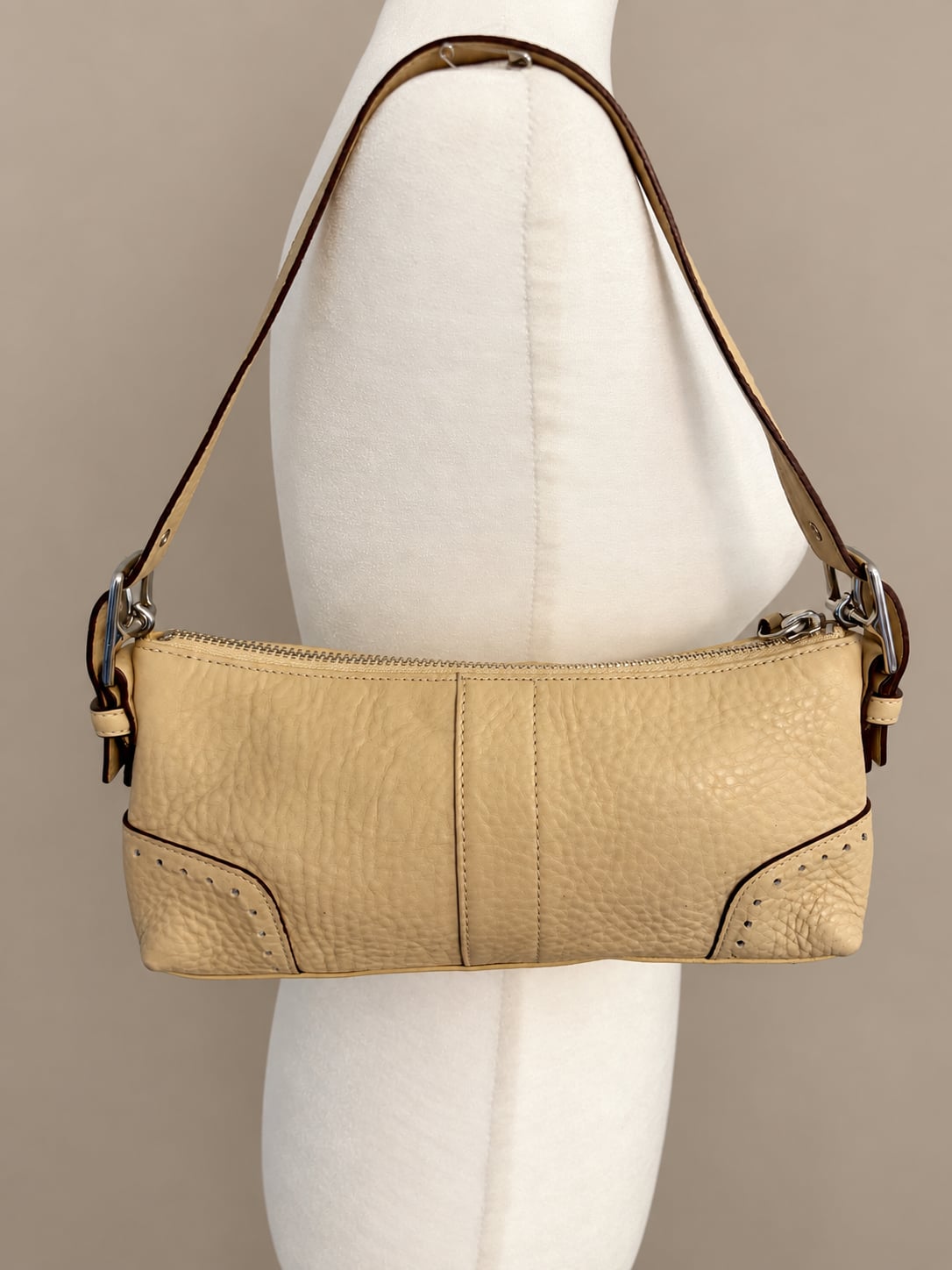 Vintage/Y2K Coach Hamilton baguette shoulder bag pebbled leather, style 5052.t 2