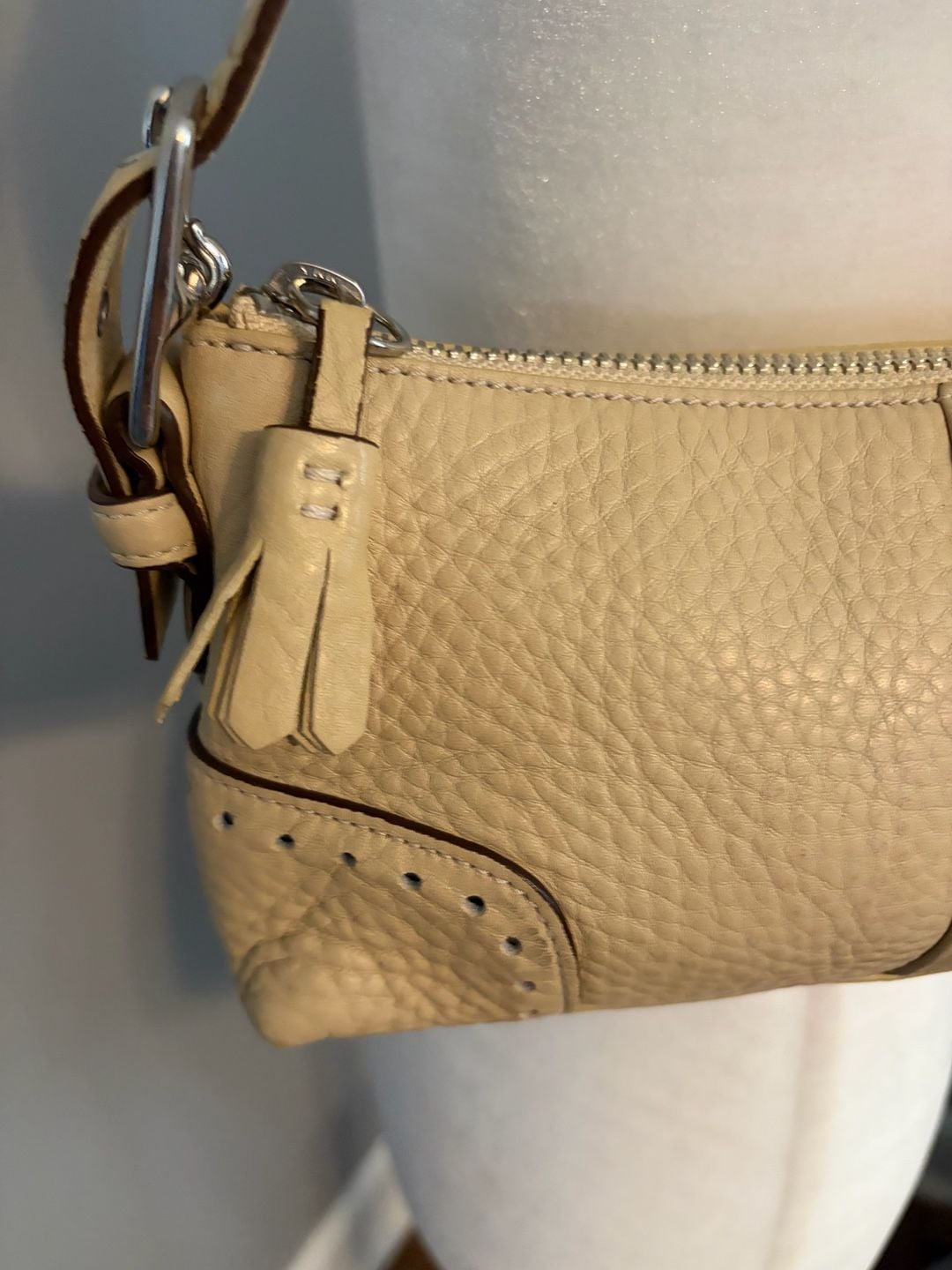 Vintage/Y2K Coach Hamilton baguette shoulder bag pebbled leather, style 5052.t 5