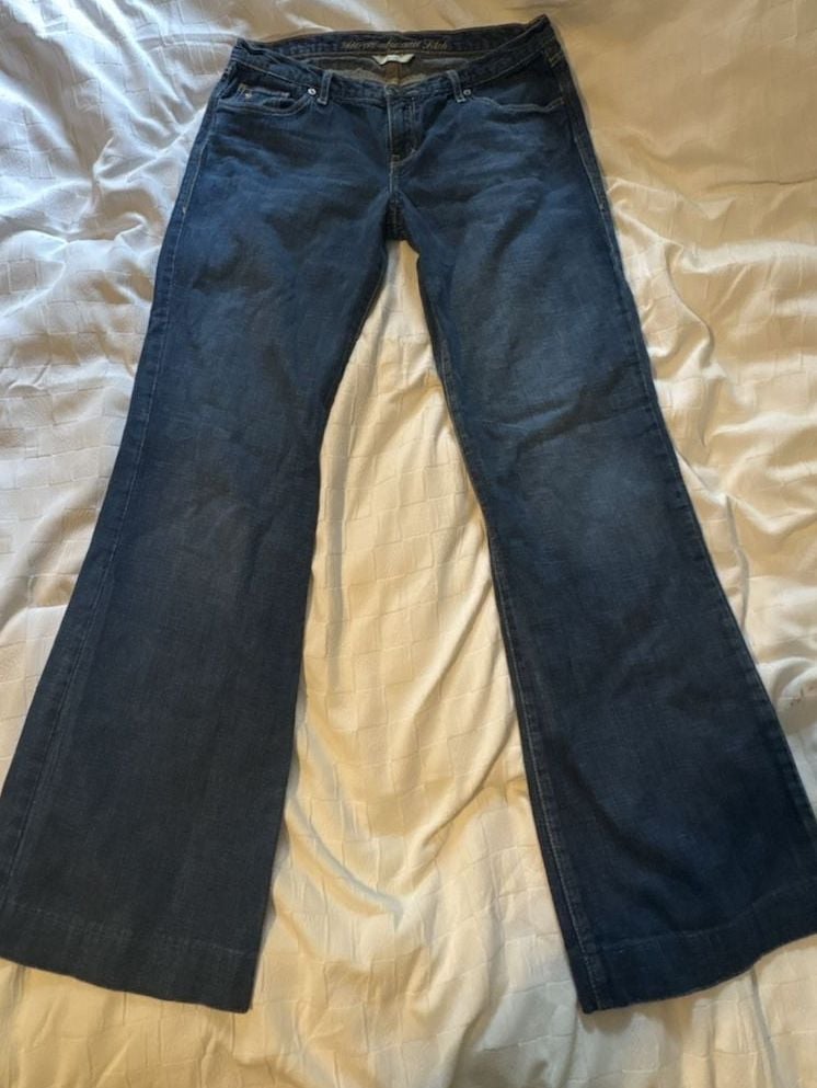 Abercrombie and Fitch Bootcut Jeans Size 8 Dark Wash Blue Denim 2