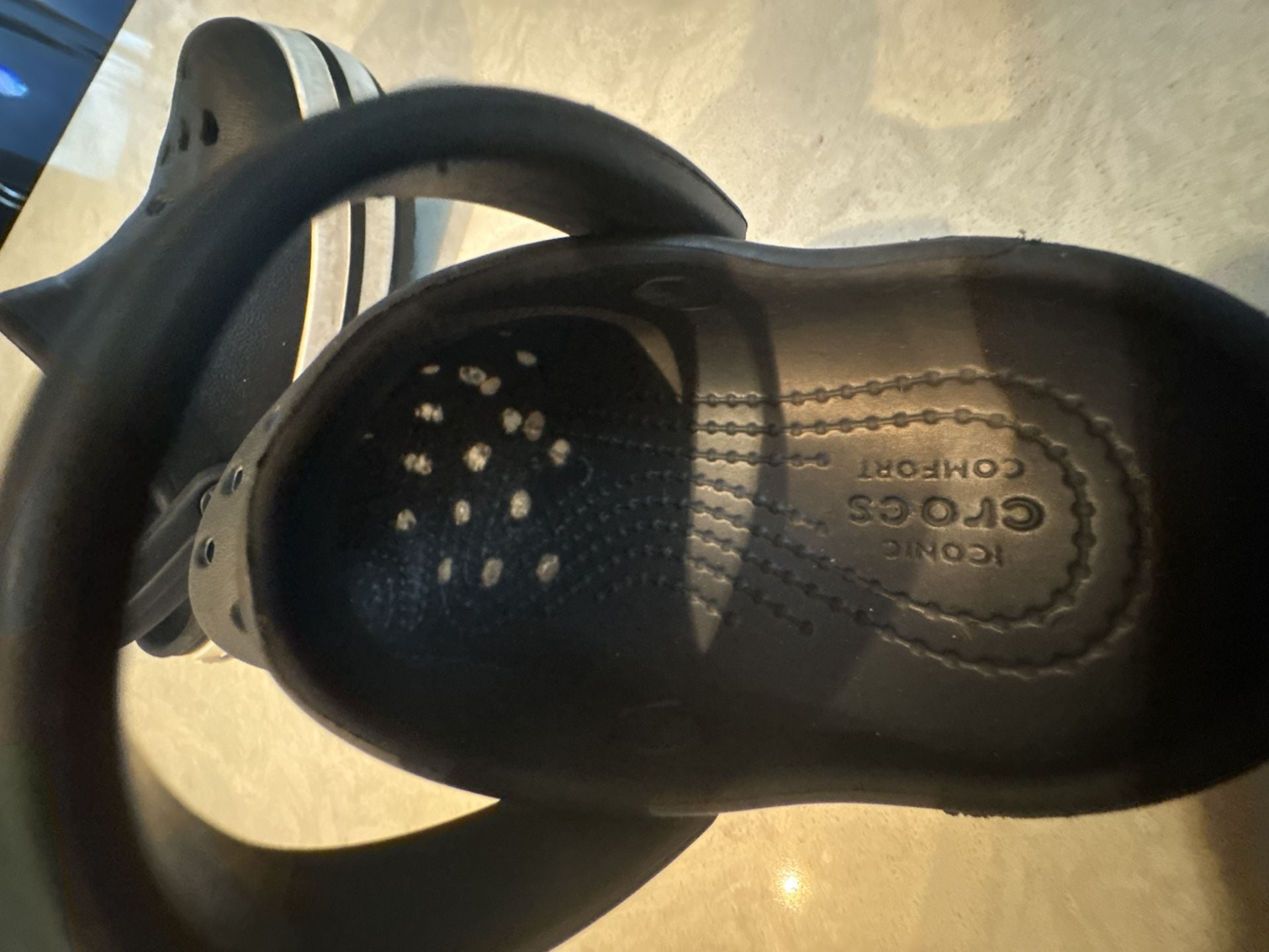 Crocs Unisex Crocband Clog Size kids 8 Black Slip On Sandals 5