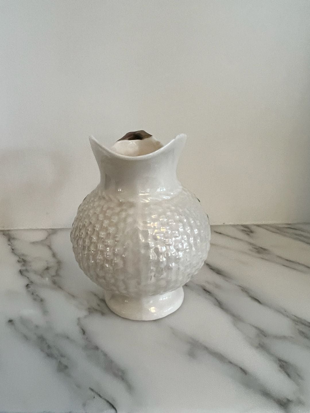 Belleek Shamrock Basketweave Creamer Pitcher Jug Ireland 6