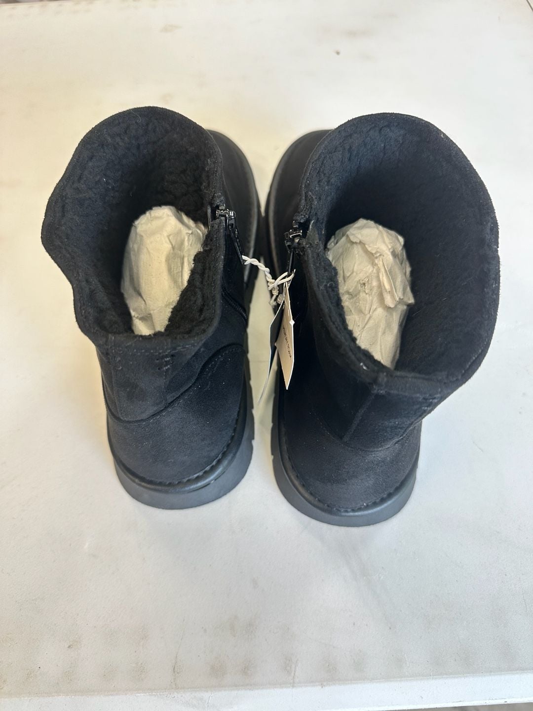 Universal Thread Cozy Ankle Boots Size 11 Black 4
