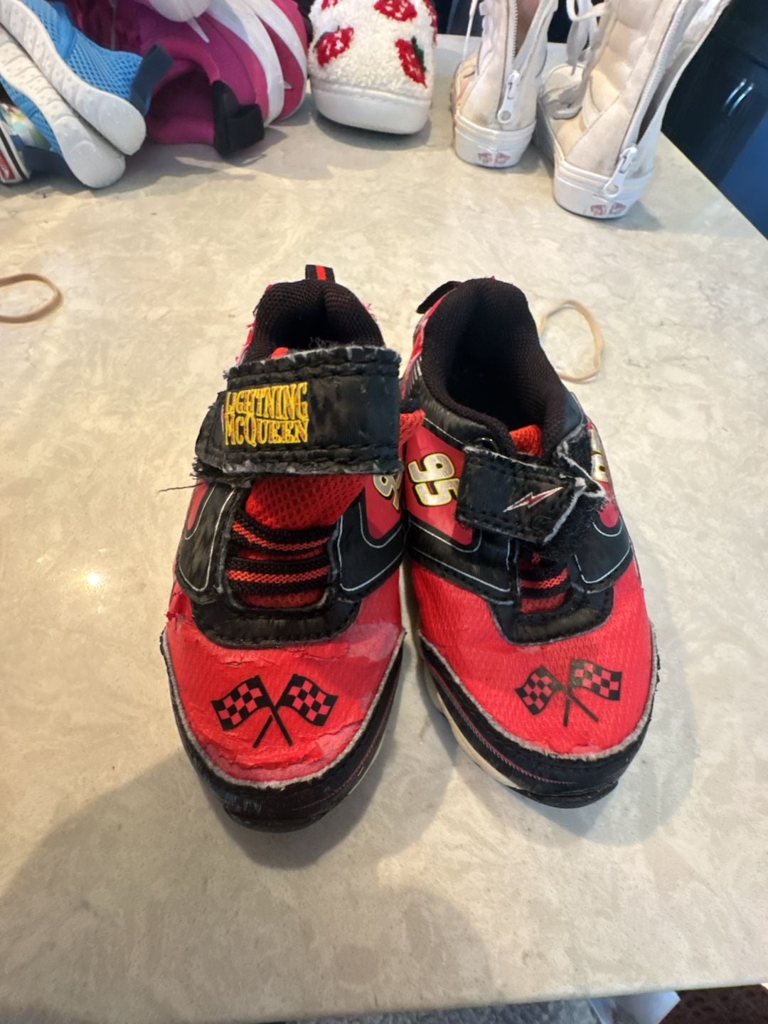 Cars Disney Cars Lightning McQueen Light Up Sneaker Size 6 Red Black 1