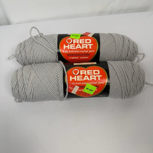 Red Heart Wintuk Yarn 4 Ply Silver Gray Art. E.267 Lot of 2