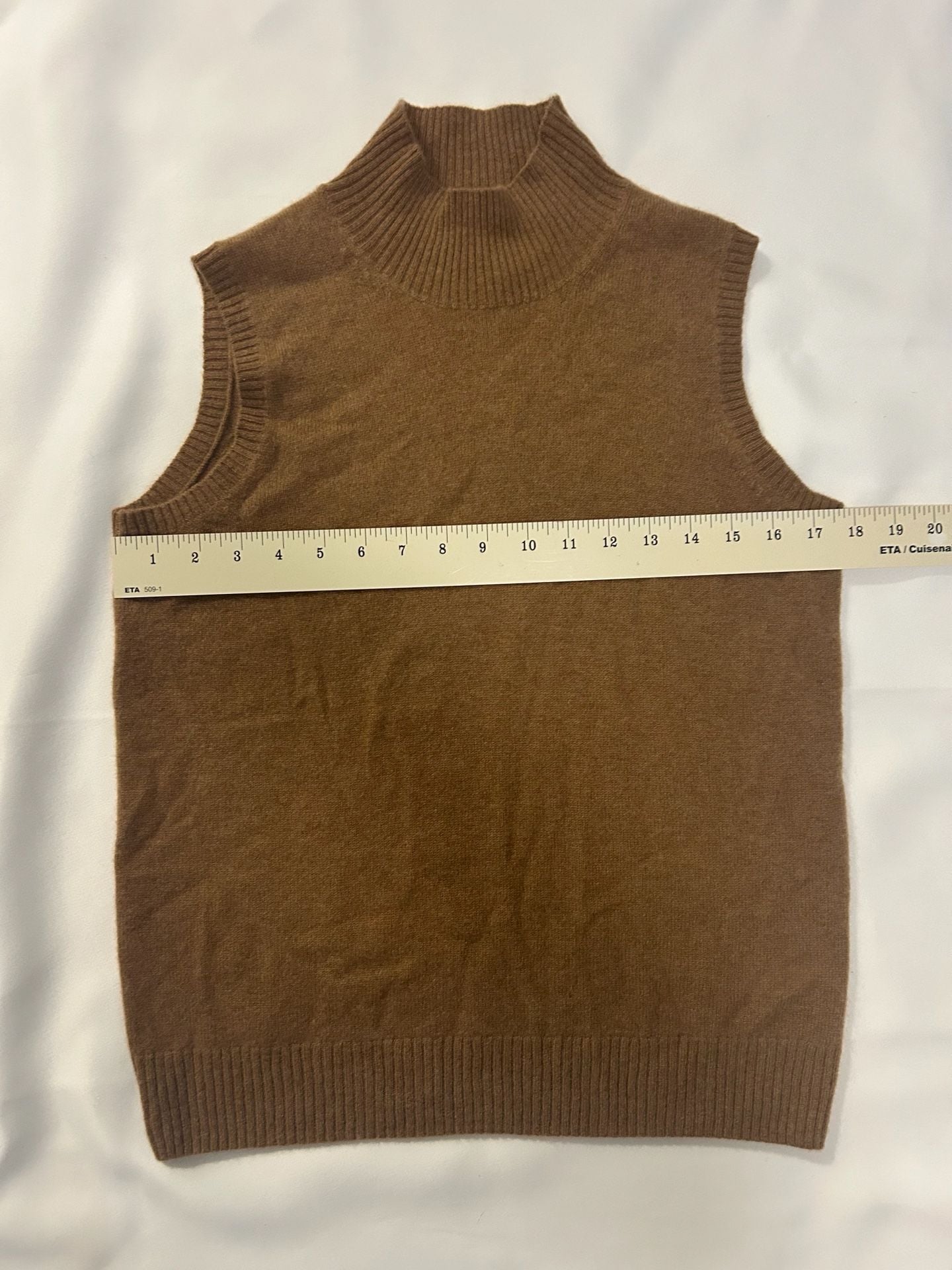 Saks Fifth Avenue Cashmere Turtleneck Sleeveless Sweater Brown 7