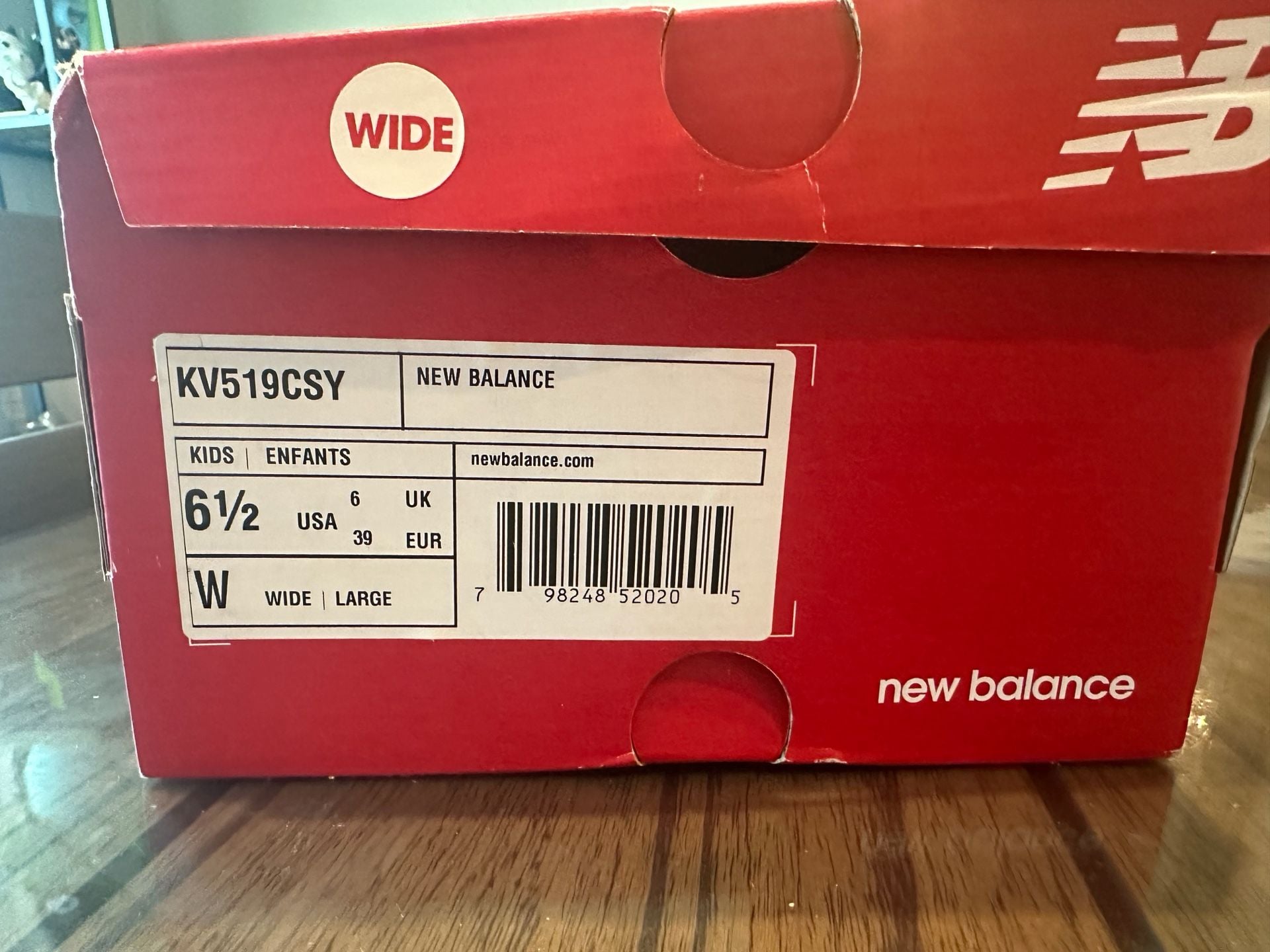 New Balance 519v1 Kids Size 6.5W White Hook and Loop Running Shoes 6