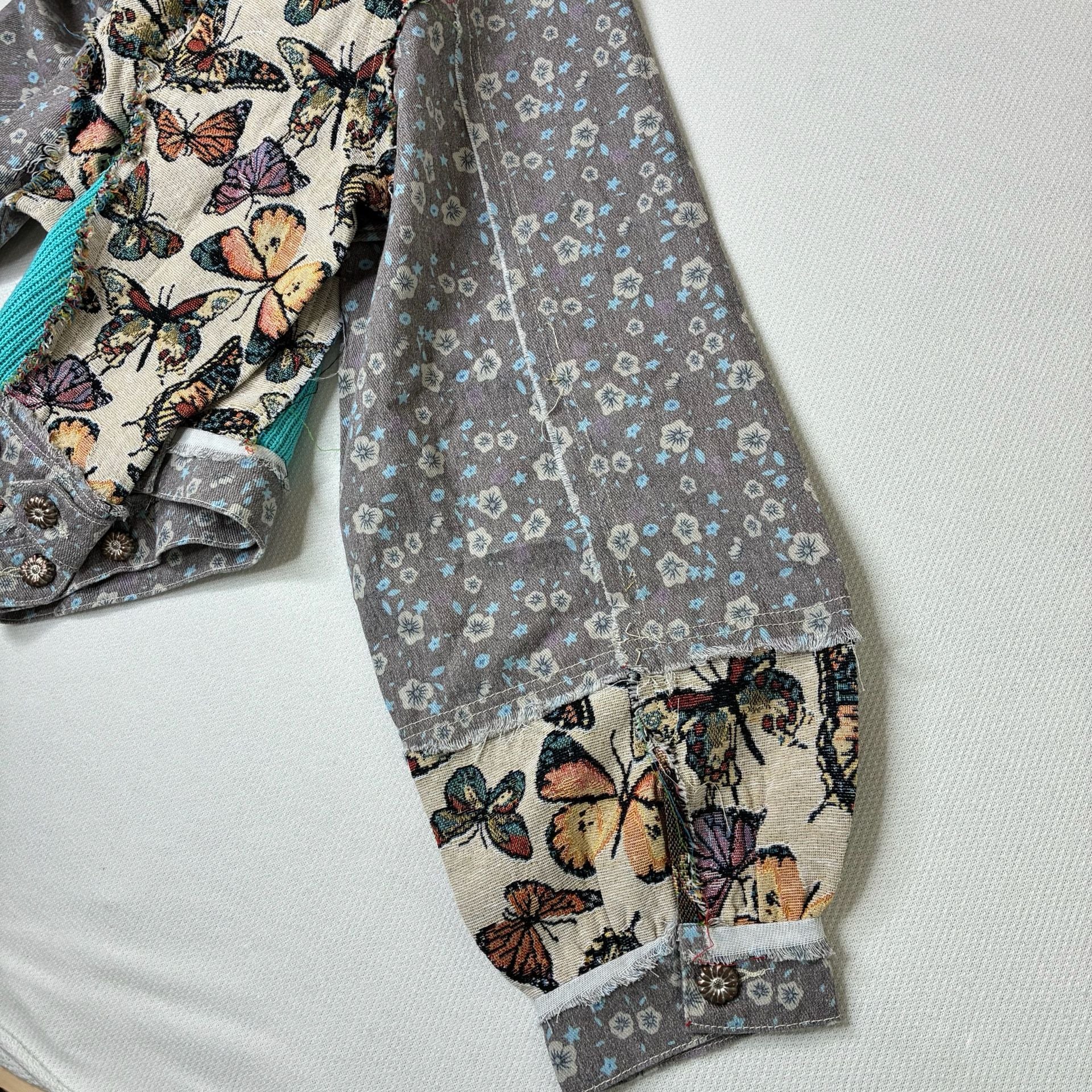 POL Butterfly Tapestry Floral Patchwork Denim Jacket Boho Size M 8