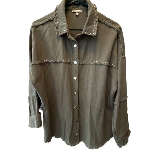 Veveret Studded Shacket Size M Olive Green Denim Jacket