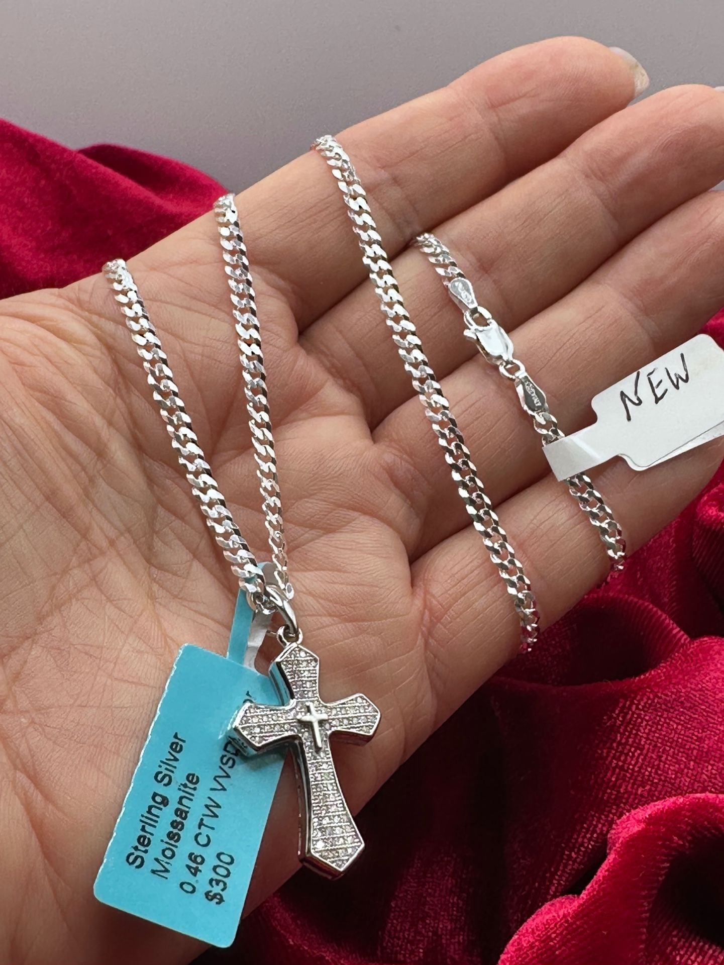 New Sterling Silver Moissanite Cross Pendant with 20in Cuban chain 2