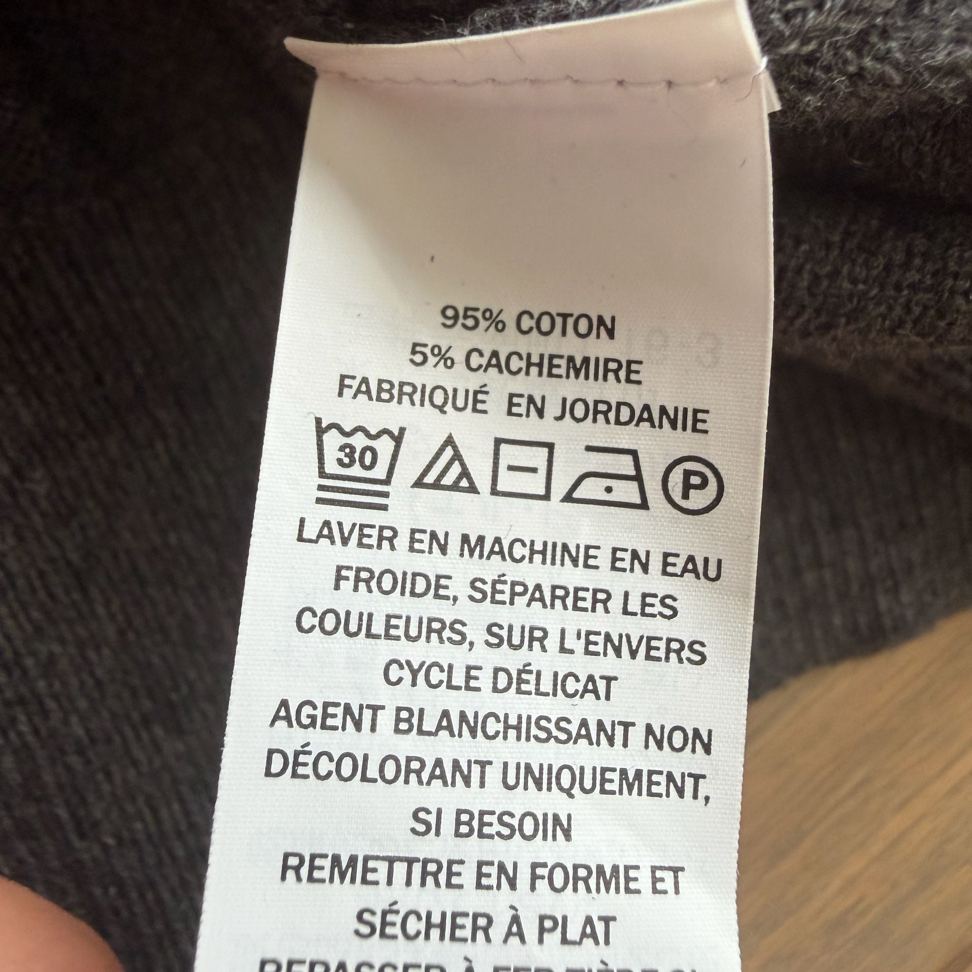 LL Bean V-Neck Sweater Size M-Reg Gray Cotton Cashmere Long Sleeve Knit 5