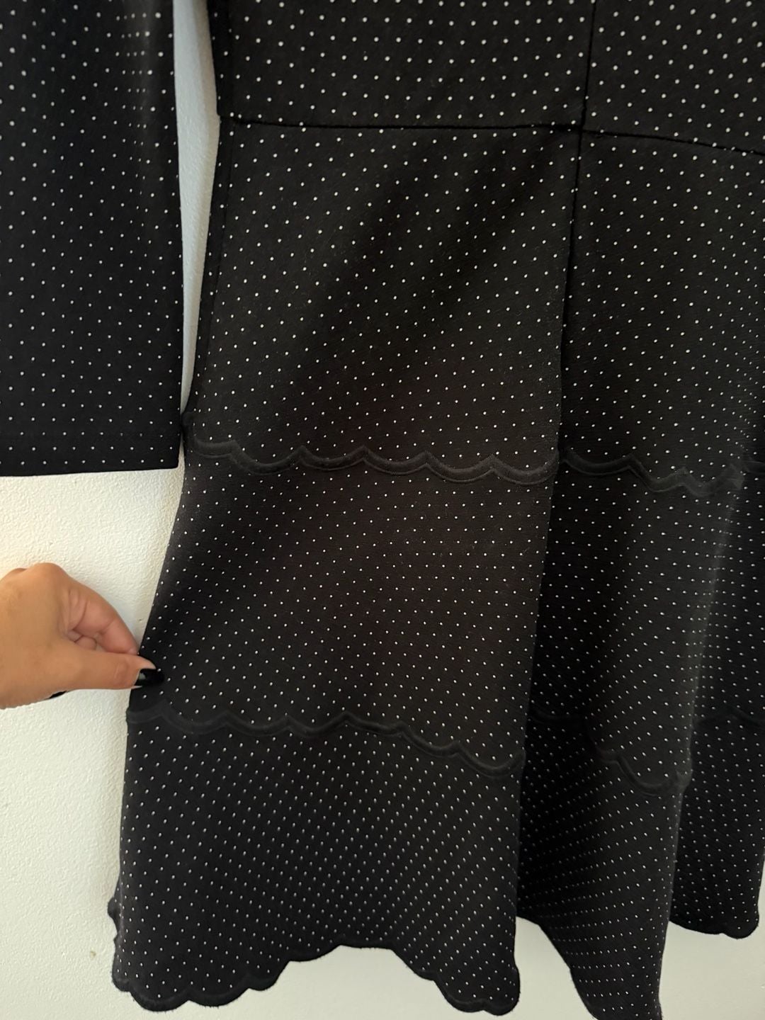 kate spade Pin dot scallop ponte dress sz 2  11