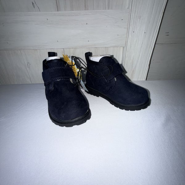 Cat & Jack Magnus Boots Size 6 Navy Blue Suede Ankle Chukka