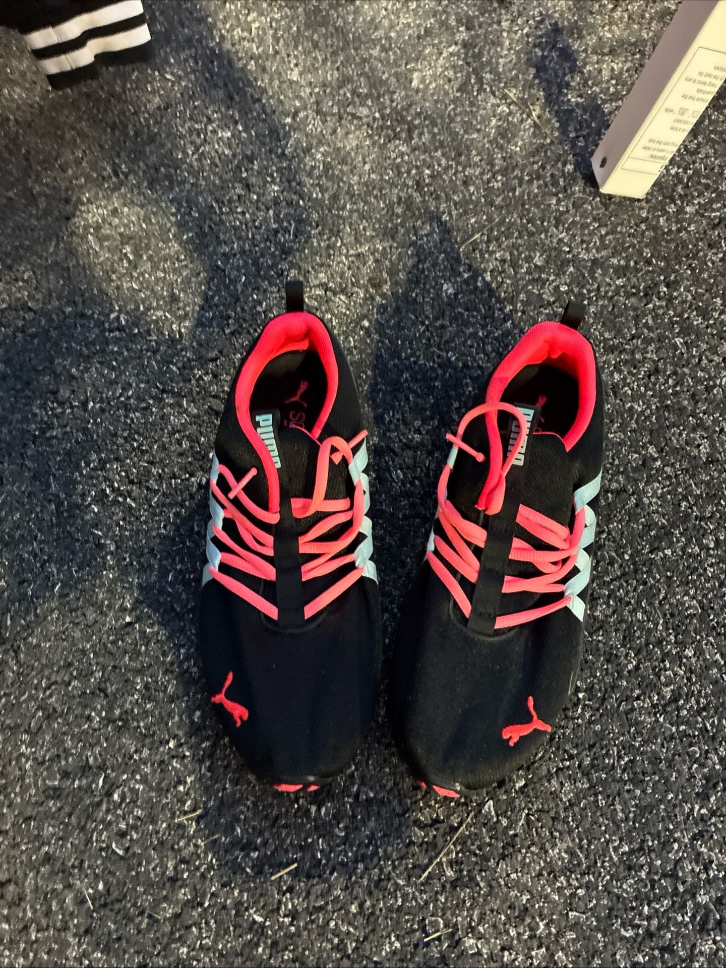 Puma Riaze Prowl Running Shoes Black Pink Aquamarine 2