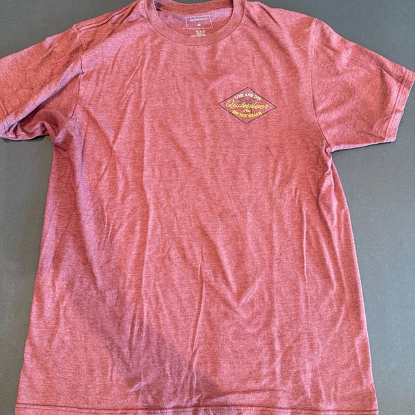 Quiksilver Live And Die T-Shirt Size M Red