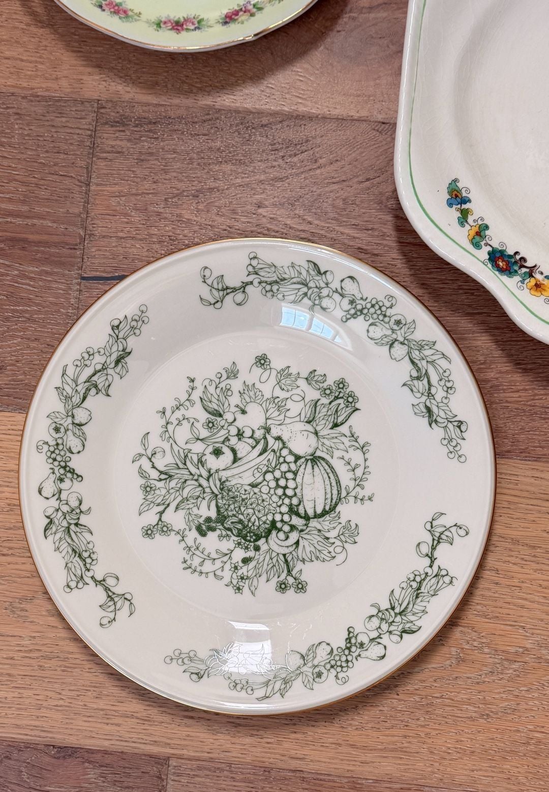 Green plate wall! curated collection of 6 large vintage plates in green theme 6