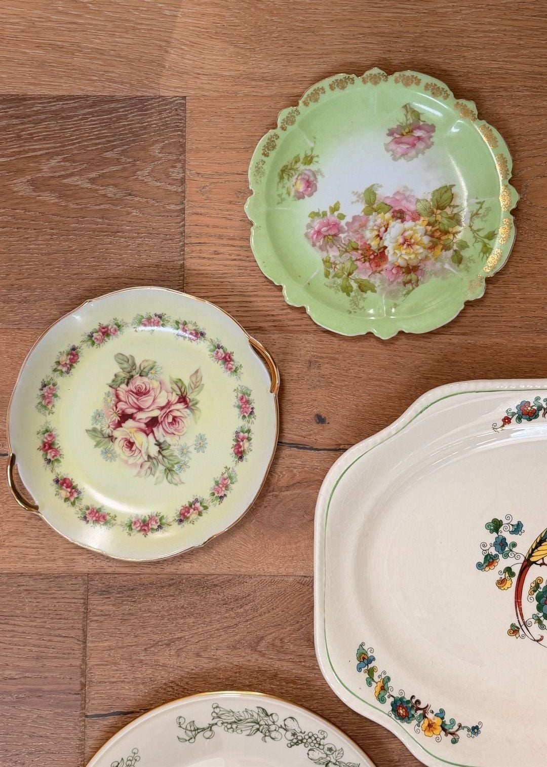 Green plate wall! curated collection of 6 large vintage plates in green theme 5