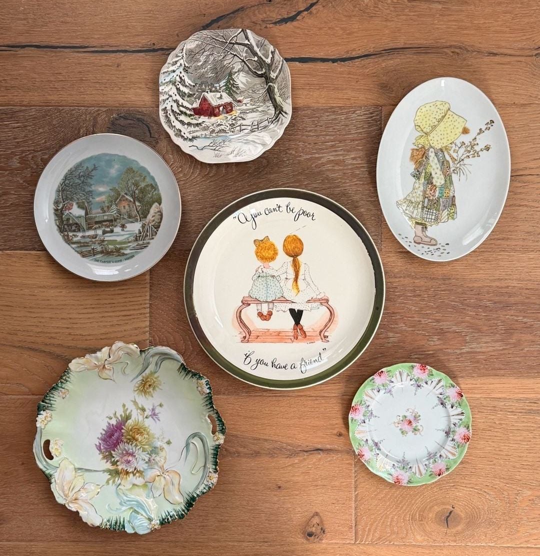 Green plate wall! curated collection of green plates for wall decor 1
