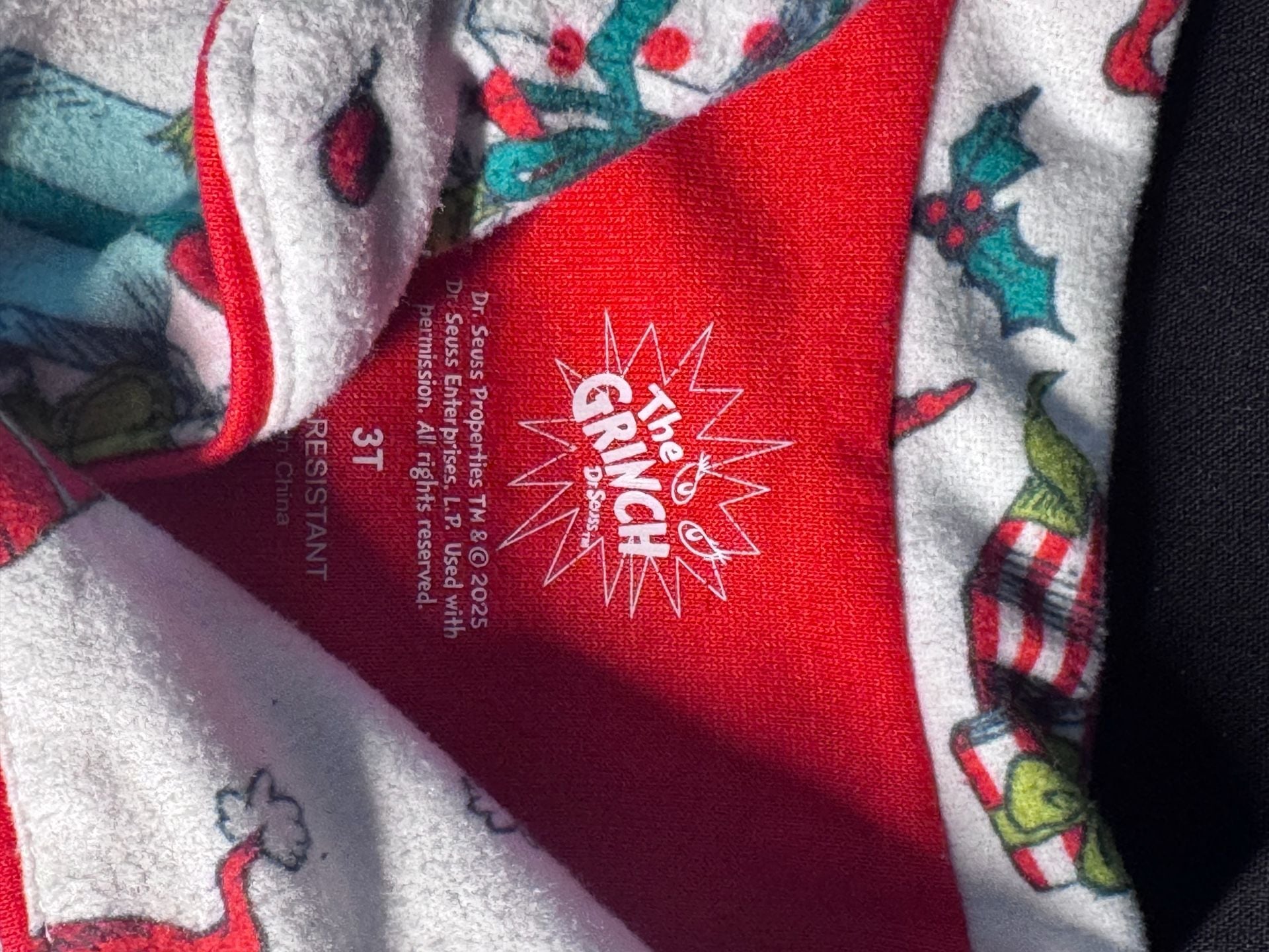 The Grinch Pajama Set Size 3T White Christmas Fleece Button-Down 2
