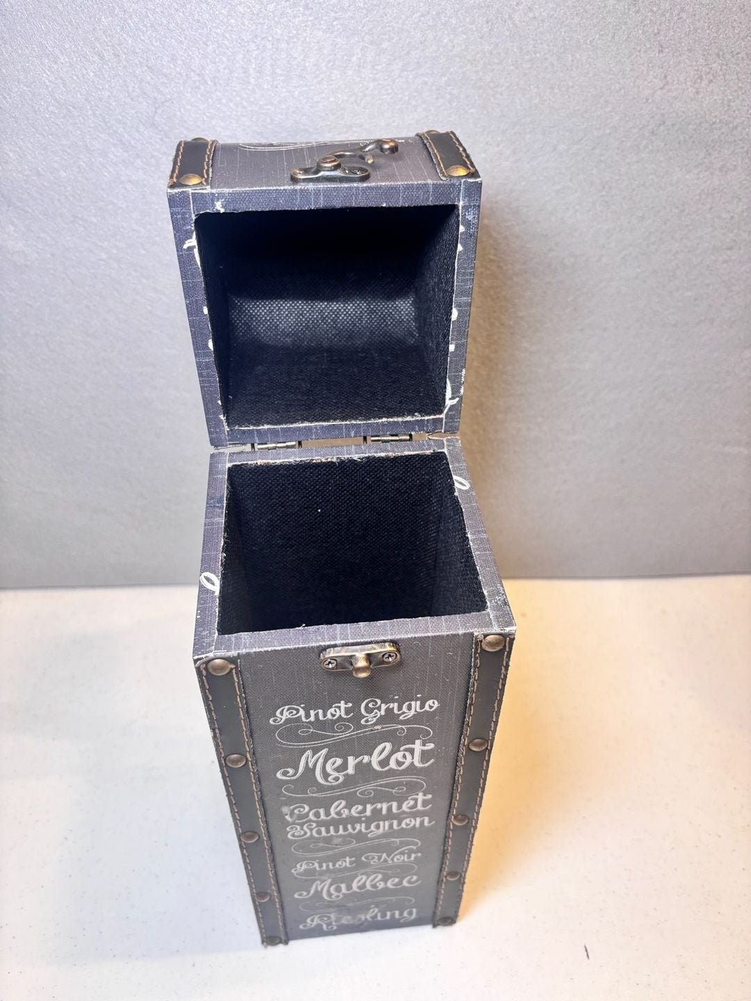 Elements Today's Specials Single Wine Bottle Box Storage Case 5