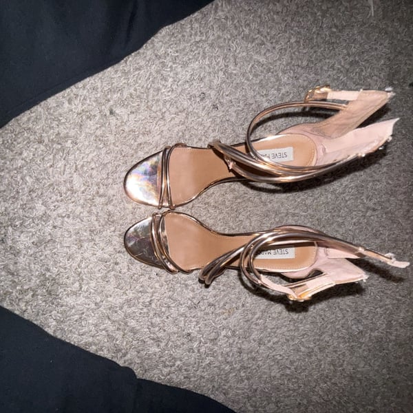 Steve Madden Strive Rose Gold Metallic Strappy Heels Stilettos