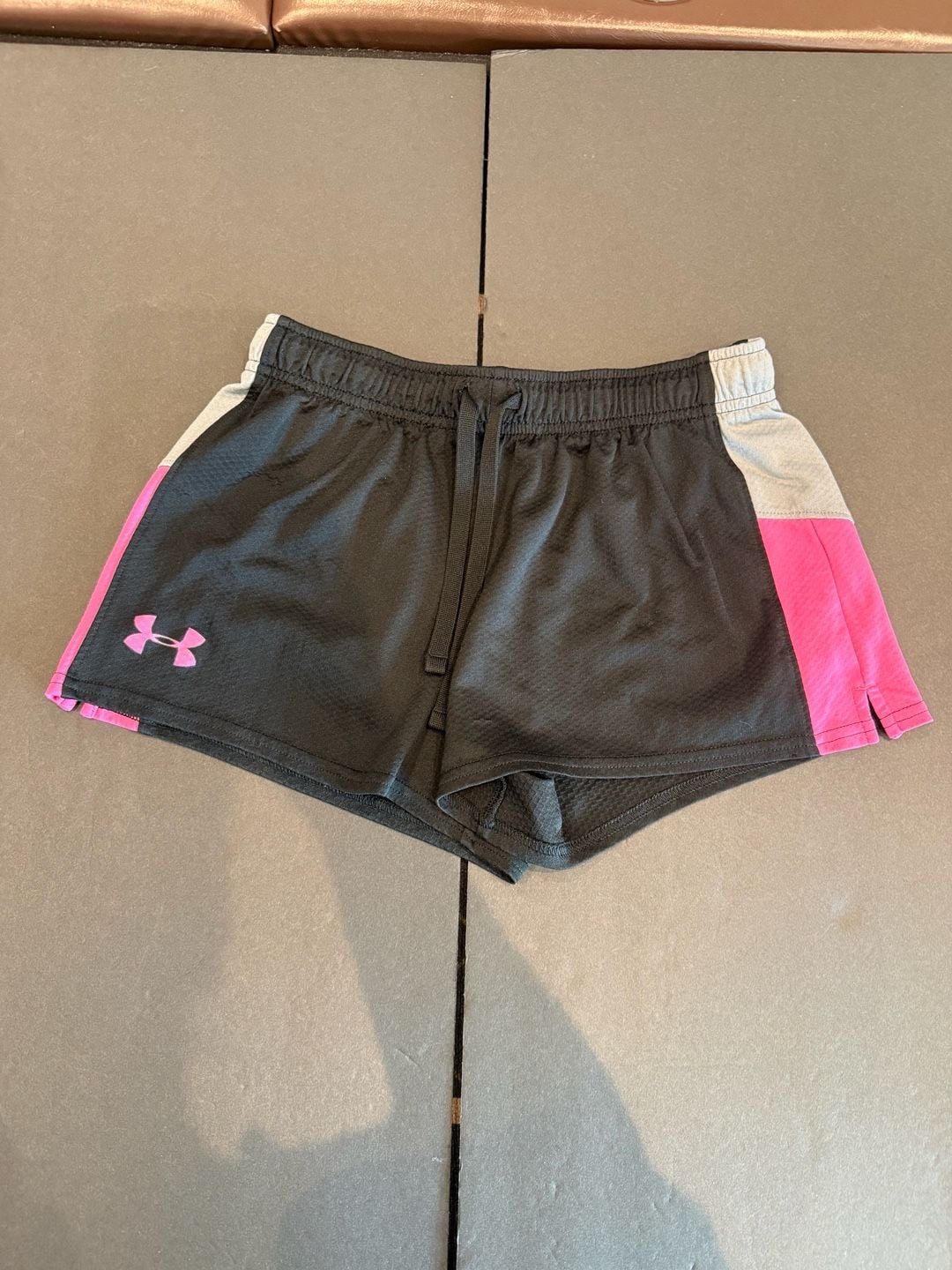 Under Armour HeatGear Shorts YLG 2