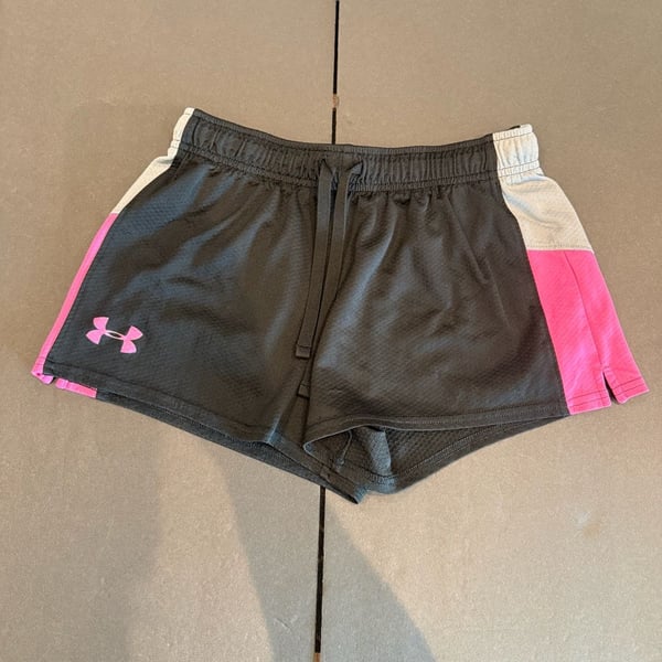 Under Armour HeatGear Shorts YLG