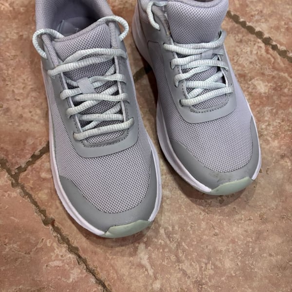 Athletic Works Lifestyle Mesh Jogger Sneakers Size 7 Gray
