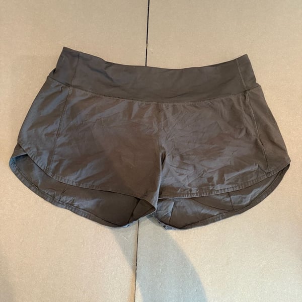 Lululemon Speed Up Short Size 10 Black