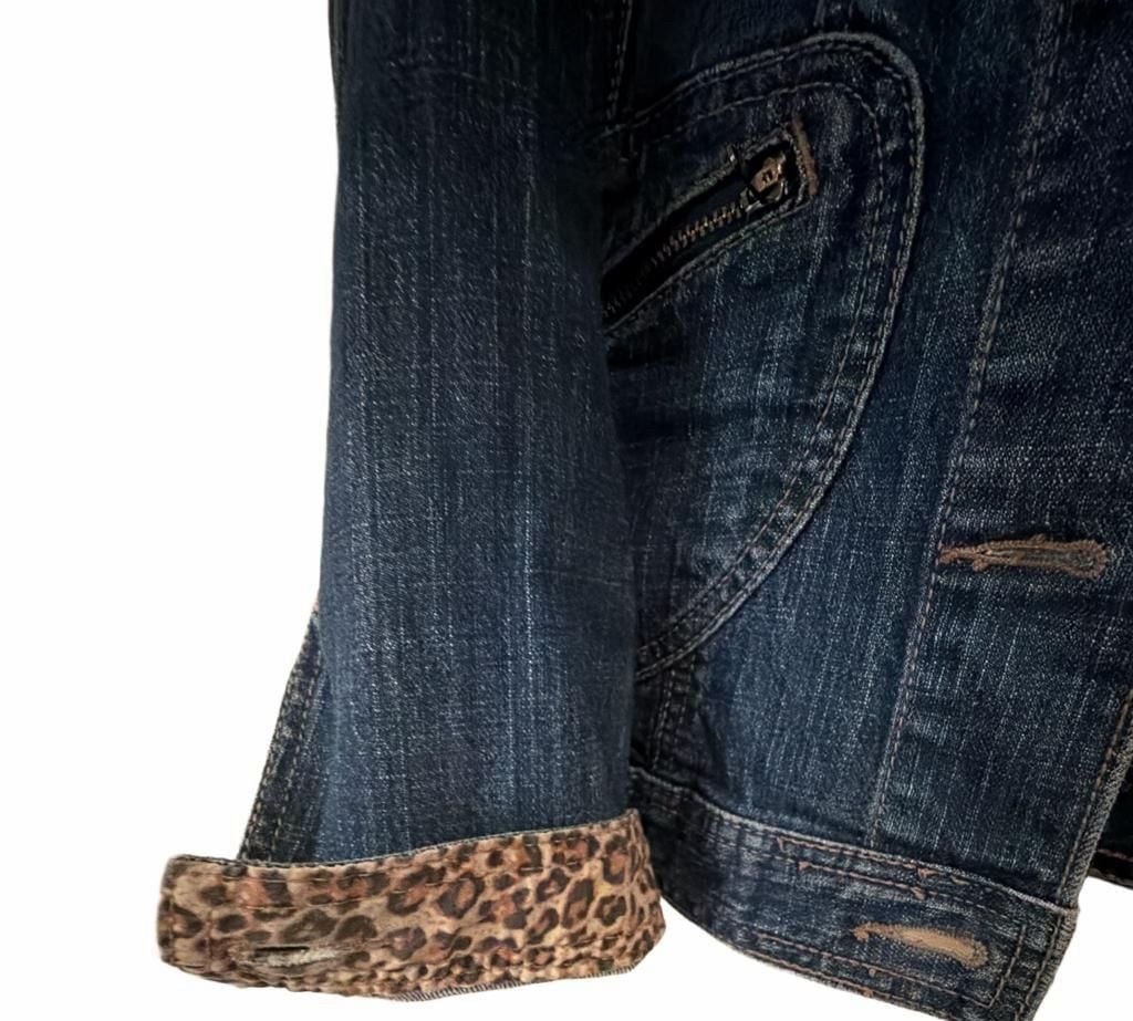 Product thumbnail 4