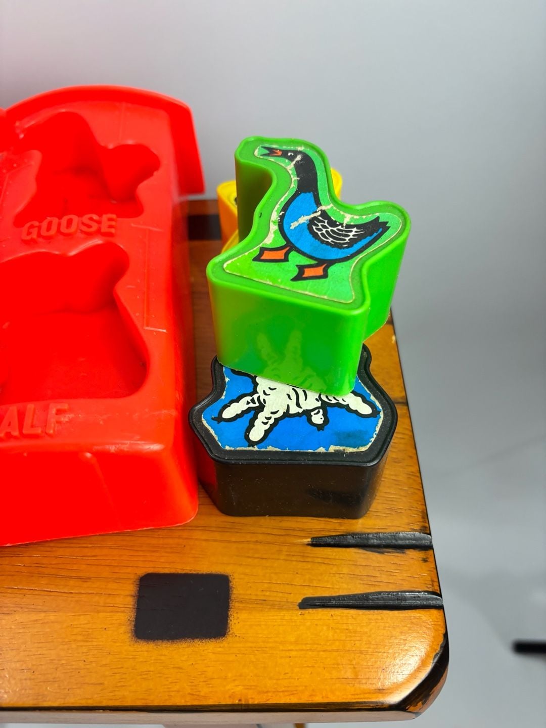 Amloid Play Farm Vintage 1970s Chunk Animal Shape Sorter Puzzle Barn 5
