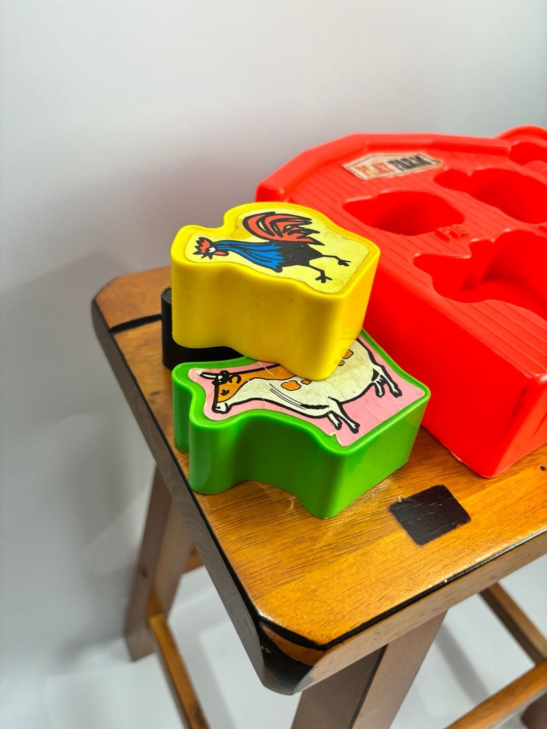 Amloid Play Farm Vintage 1970s Chunk Animal Shape Sorter Puzzle Barn 7