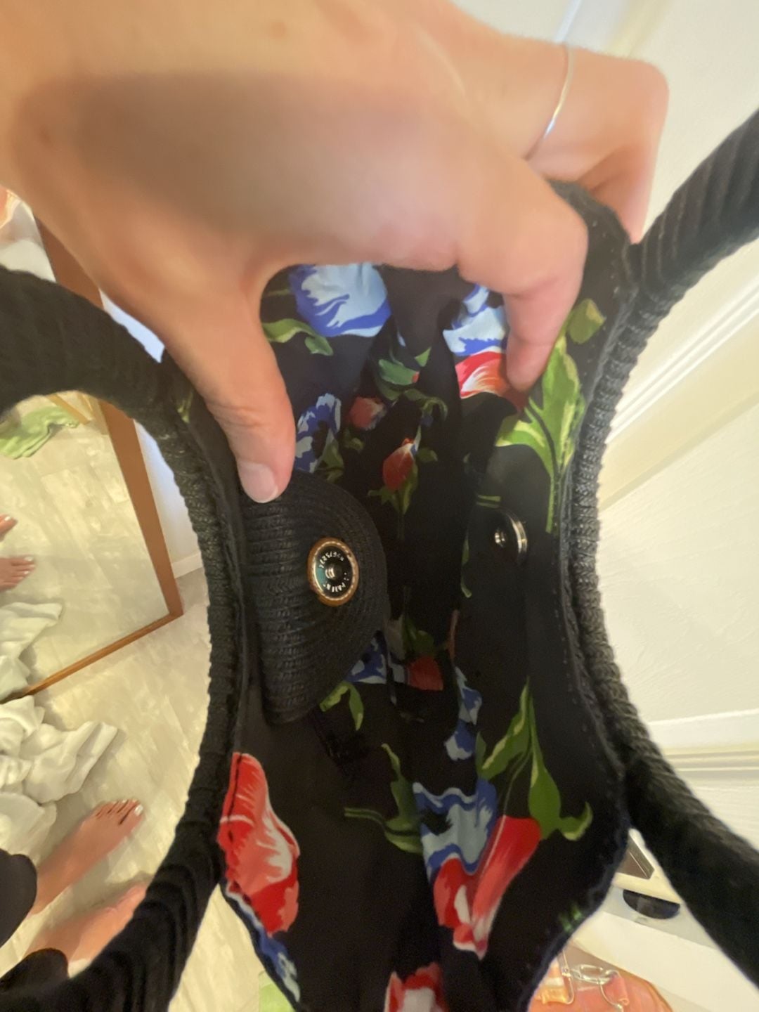 Black Woven Embroidered Tulip Handbag Purse
Grandmacore
Cottagecore
4