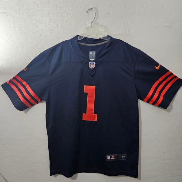 Nike Chicago Bears Justin Fields Jersey Size L Blue #1 On Field