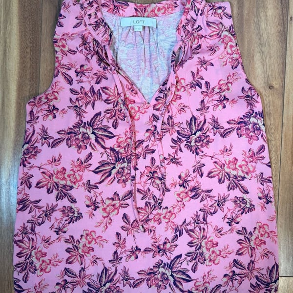 LOFT Floral Sleeveless Blouse XS Pink Tie Neck