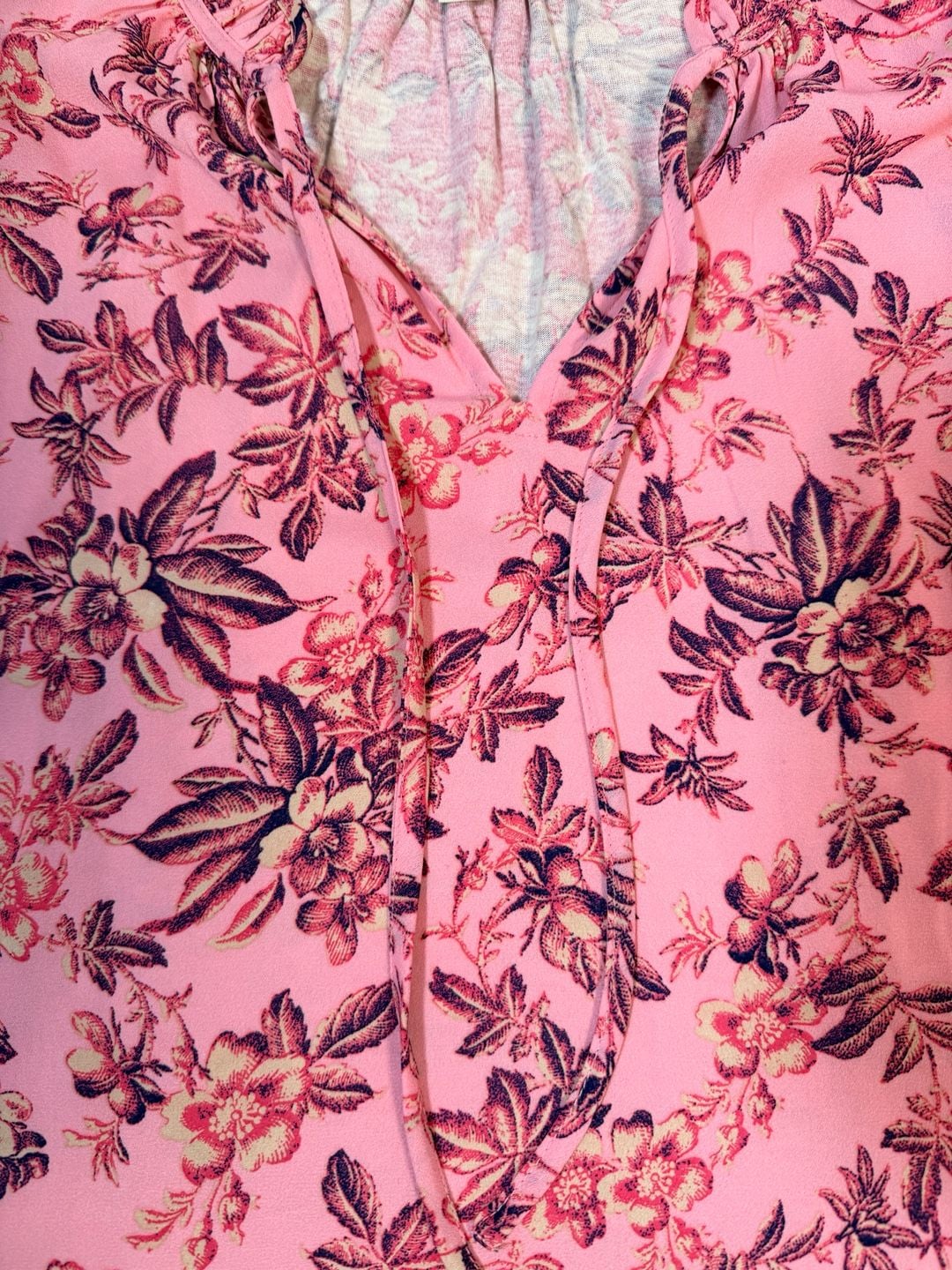 LOFT Floral Sleeveless Blouse XS Pink Tie Neck 6