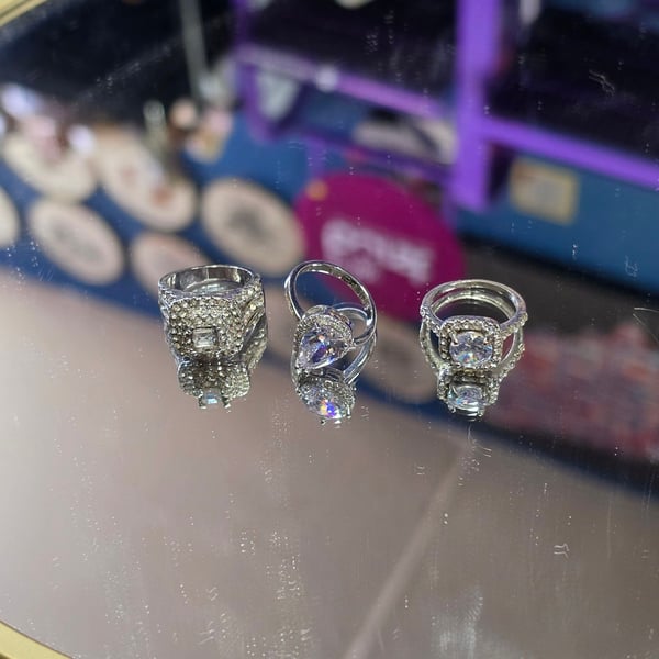 Unbranded CZ Halo Ring Size 7 Silver