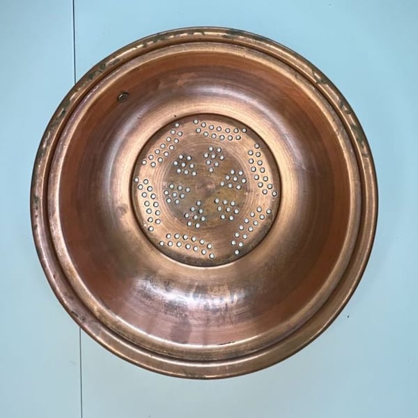 Vintage Copper Colander Strainer Bowl with Hanging Loop 10 Inches Diameter
