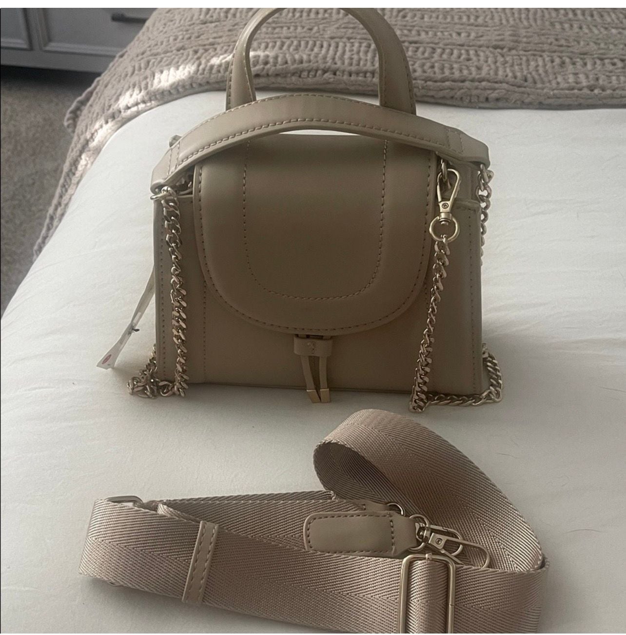 Zara Crossbody Bag Beige Chain Handle Top Handle 3